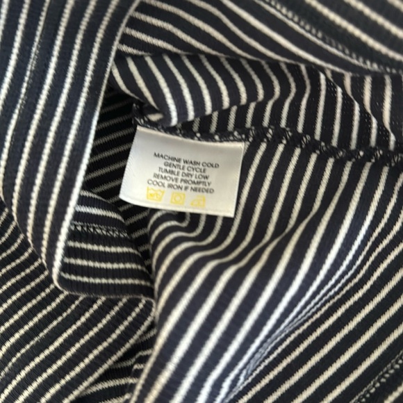 🏌️‍♀️🎾 NWT IZOD golf/tennis G-Flex SPF40 top blue white stripe M - Picture 8 of 11